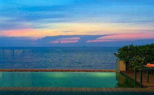 Hotel Renaissance Pattaya Resort & Spa