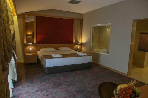 Hotel Ramada Resort By Wyndham Unye