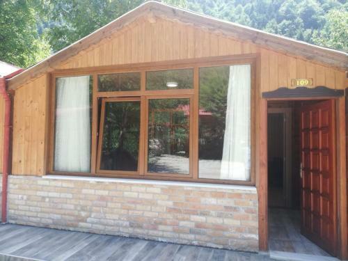 Sarahome Apart