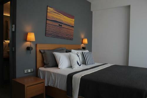 Port Marina Hotel