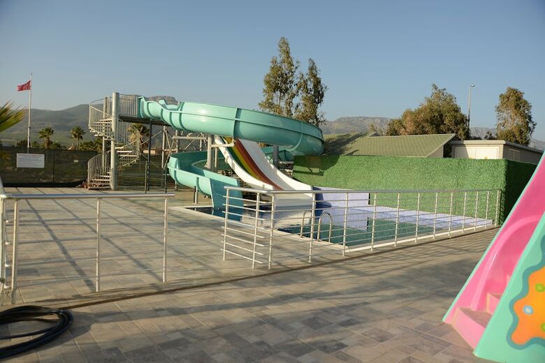 Marpessa Blue Beach Resort & Spa Hotel