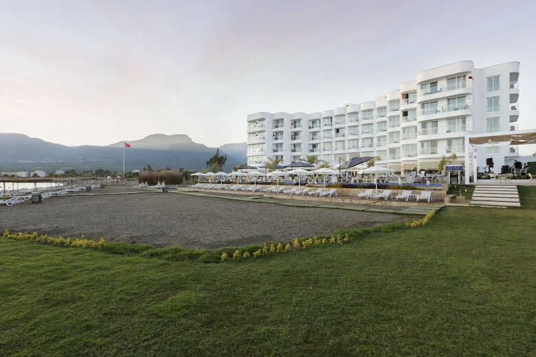 Marpessa Blue Beach Resort & Spa Hotel