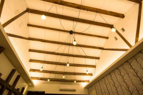 Wooden Man Homestay Luodong
