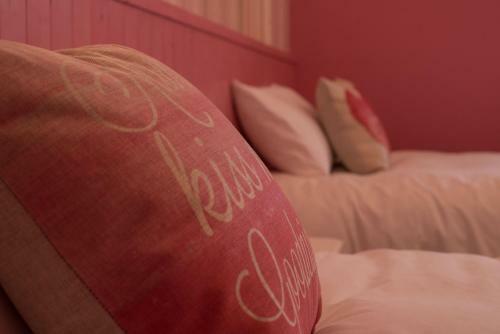 Smile Raffia B&B