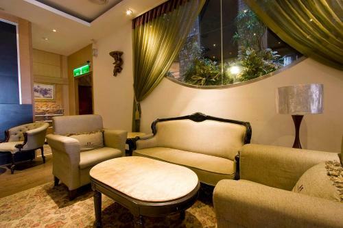 Happiness Hotel