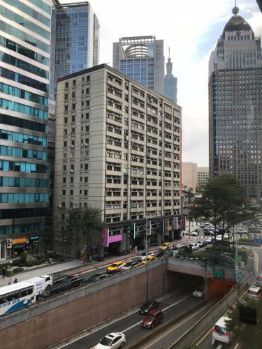Hotel Just Inn Taipei (xin Yi)