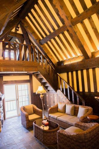 Black Forest Manor