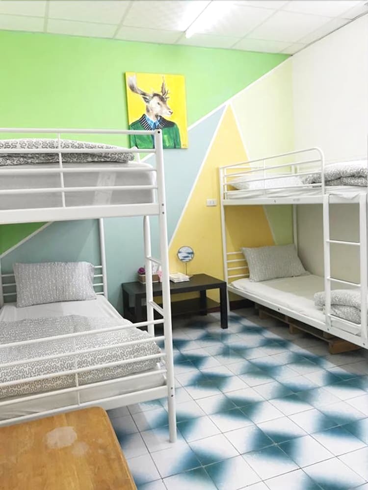 Hotel Fenjia Home