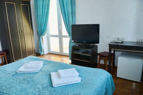 Hotel Fortetsya Malehiv