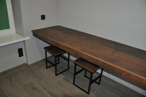 Full House Hotel & Capsule Hostel, Rivne