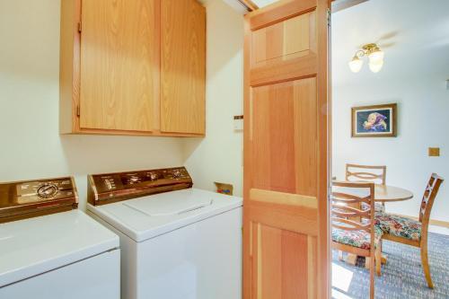 Cabin At Stateline