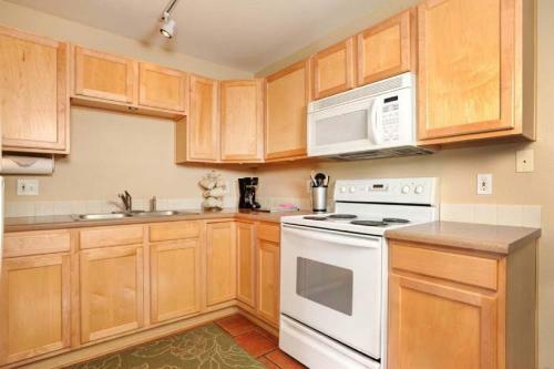 Prospector Village #204 - Wildernest/silverthorne