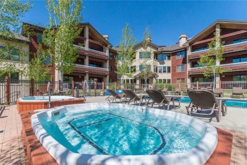 3110 Champagne Lodge, Trappeur's Crossing