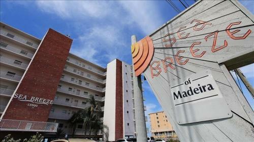 Apartamento Sea Breeze 208 Condo