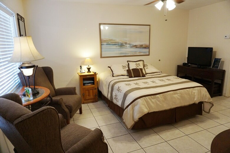Hotel Redington Surf Resort