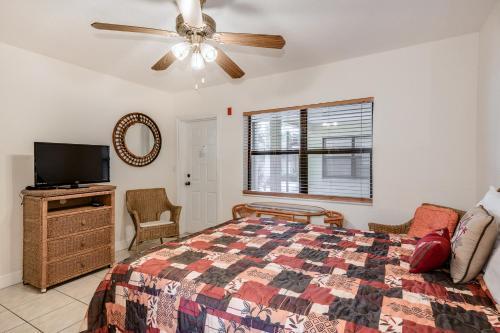 Royal Orleans 103, Studio, Heated Pool, Wifi, Sleeps 2