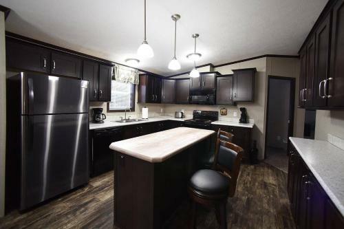Brand New 3bdrm Retreat Near University