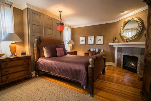Bed & Breakfast Hidden Garden Cottages & Suites