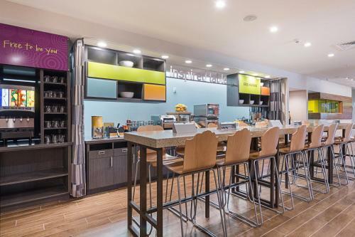 Hotel Home2 Suites By Hilton Oklahoma City Yukon