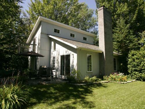 Cottages Du Lac Orford, Unit� D, Le Nymph�a