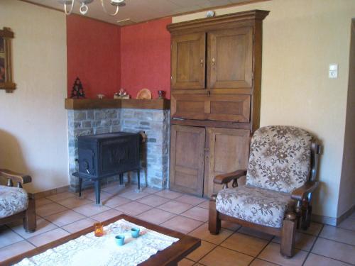 Lodge Holiday Home Moulin de Vellereux Mabompre