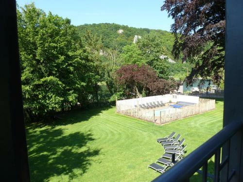 Holiday Home Le Manoir Hastiere Par Dela