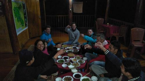Bed & Breakfast Huyen Hao Homestay
