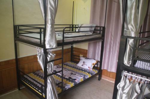 Bed & Breakfast Adam Eva Homestay