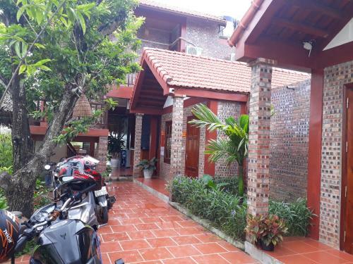 Bai Dinh Eco Homestay