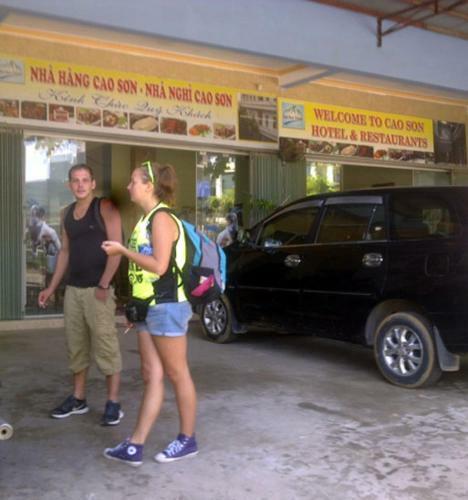 Hostal Cao Son Guesthouse & Restaurant