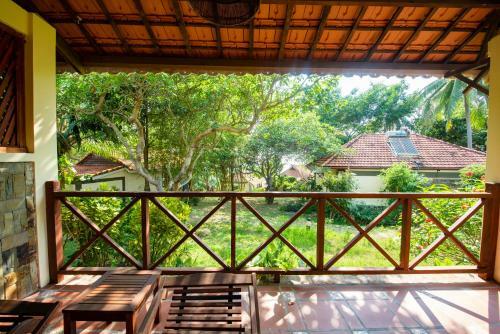 Hotel Phu Quoc Eco Beach Resort