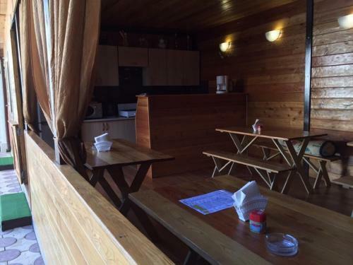 Hostal Guest House Wood House