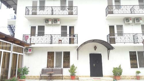 Hostal Iason Hotel