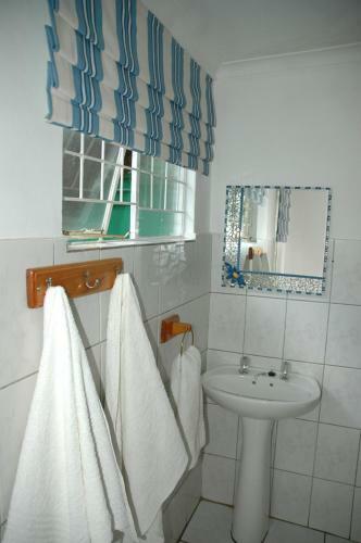 Hostal Horse And Mill Guesthouse