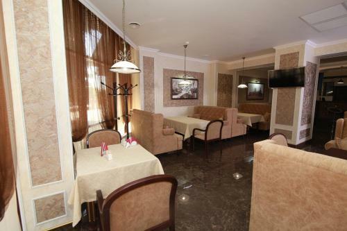 Posada Hotel Complex Bristol