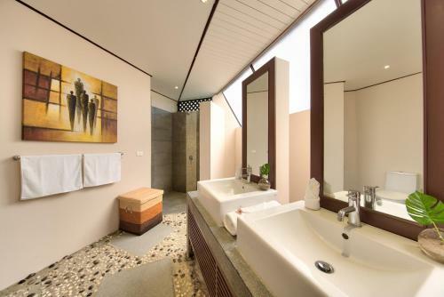 Lipa Talay Neung - 3 Bedroom Beach Side Villa