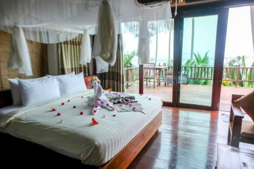 Hotel The Cinnamon Art Resort And Spa