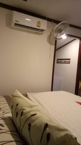 Hotel Comon Bungalow Haadchaophao