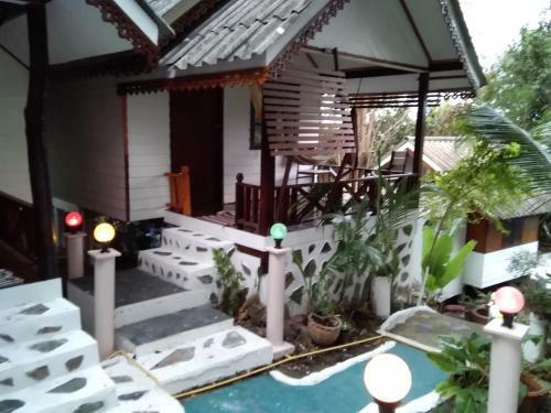 Hotel Comon Bungalow Haadchaophao