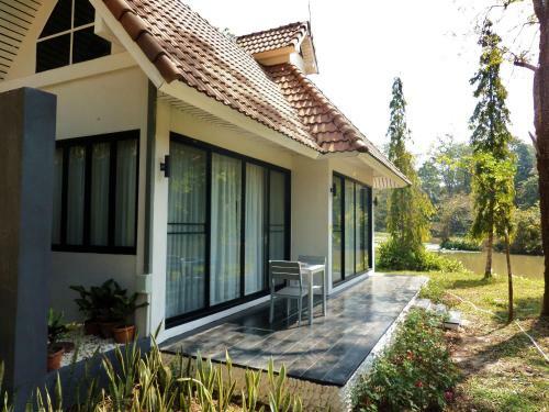 Hotel Sappraiwan Elephant Resort&sanctuary