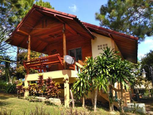 Hostal Chatfah Resort