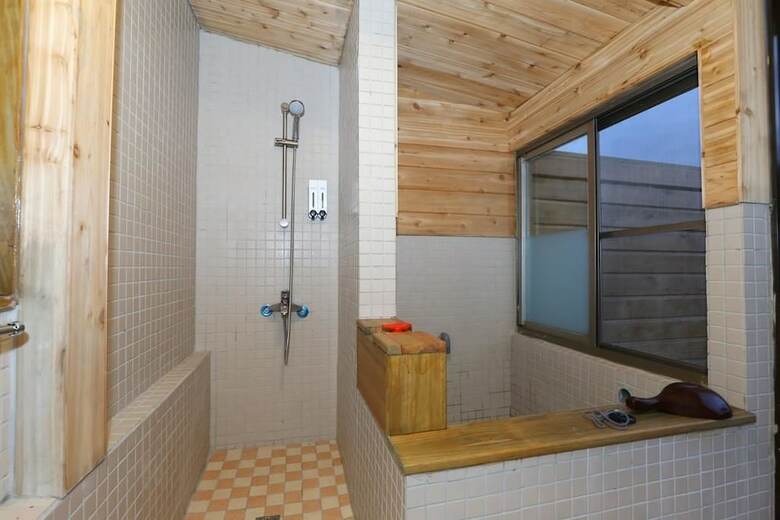 Bed & Breakfast New Life Hot Spring Resort