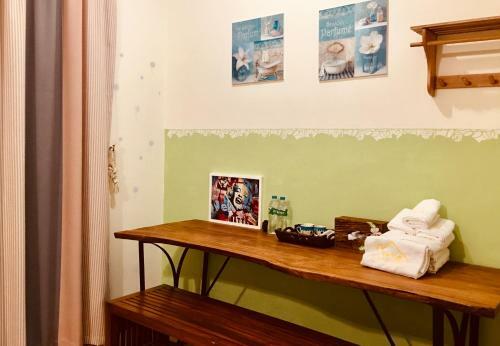 Home & Teak Homestay