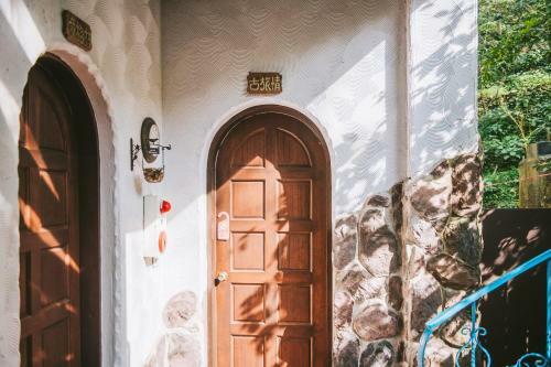 Lodge Olive-tree Village
