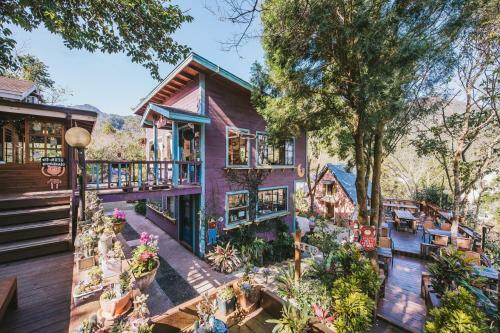 Lodge Olive-tree Village