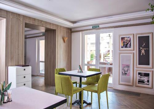 Rock-hotel Cleopatra