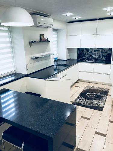 Apartment At Kvitka Polonyny