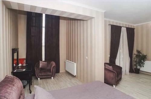 Hotel And Restaurant Velure