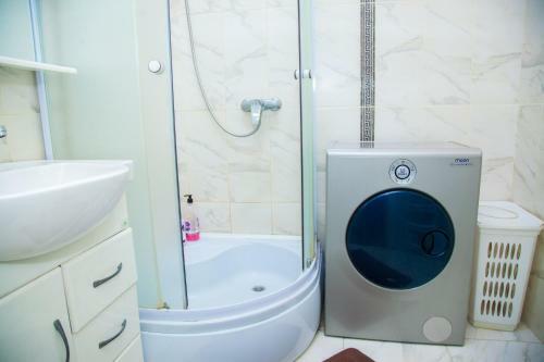 Apartamento 2rooms Standart Apt On Soborniy 153