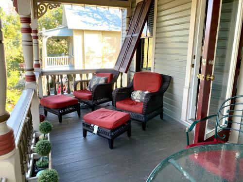Bed & Breakfast Peace And Plenty Inn
